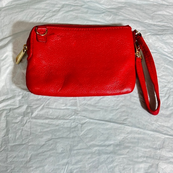 Fossil, Red Leather Woman’s Wristlet Wallet. - Picture 4 of 10
